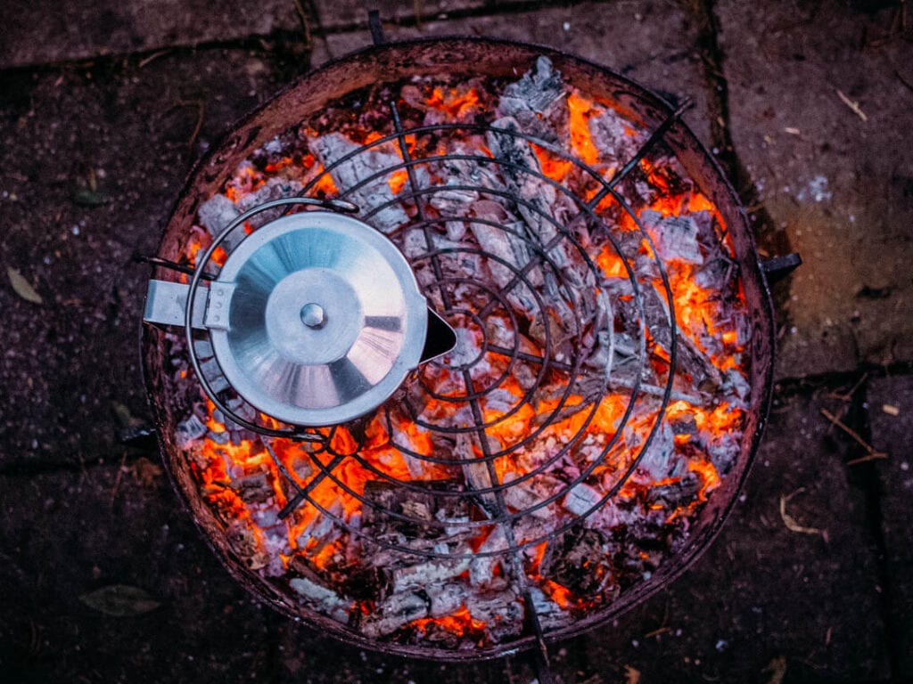 Guide to the Best Coffee Percolator - Choose between electric and stovetop for your best results