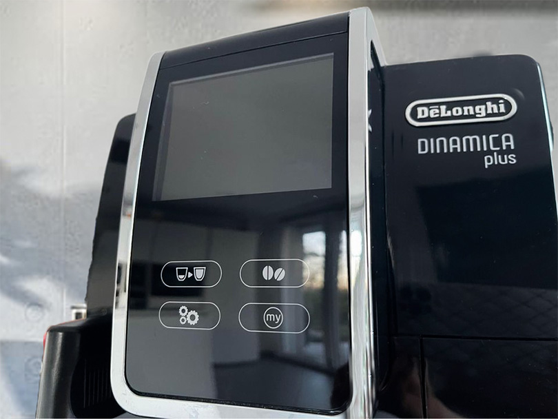 Close up of DeLonghi Dinamica Plus Espresso Machine