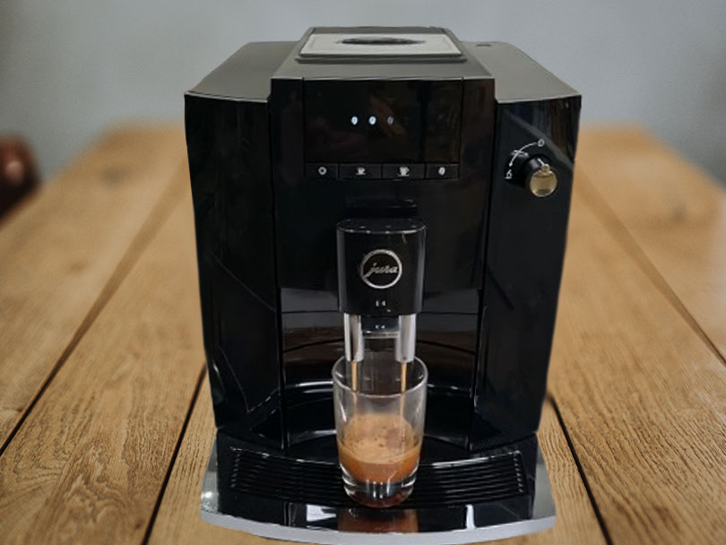 Jura E4